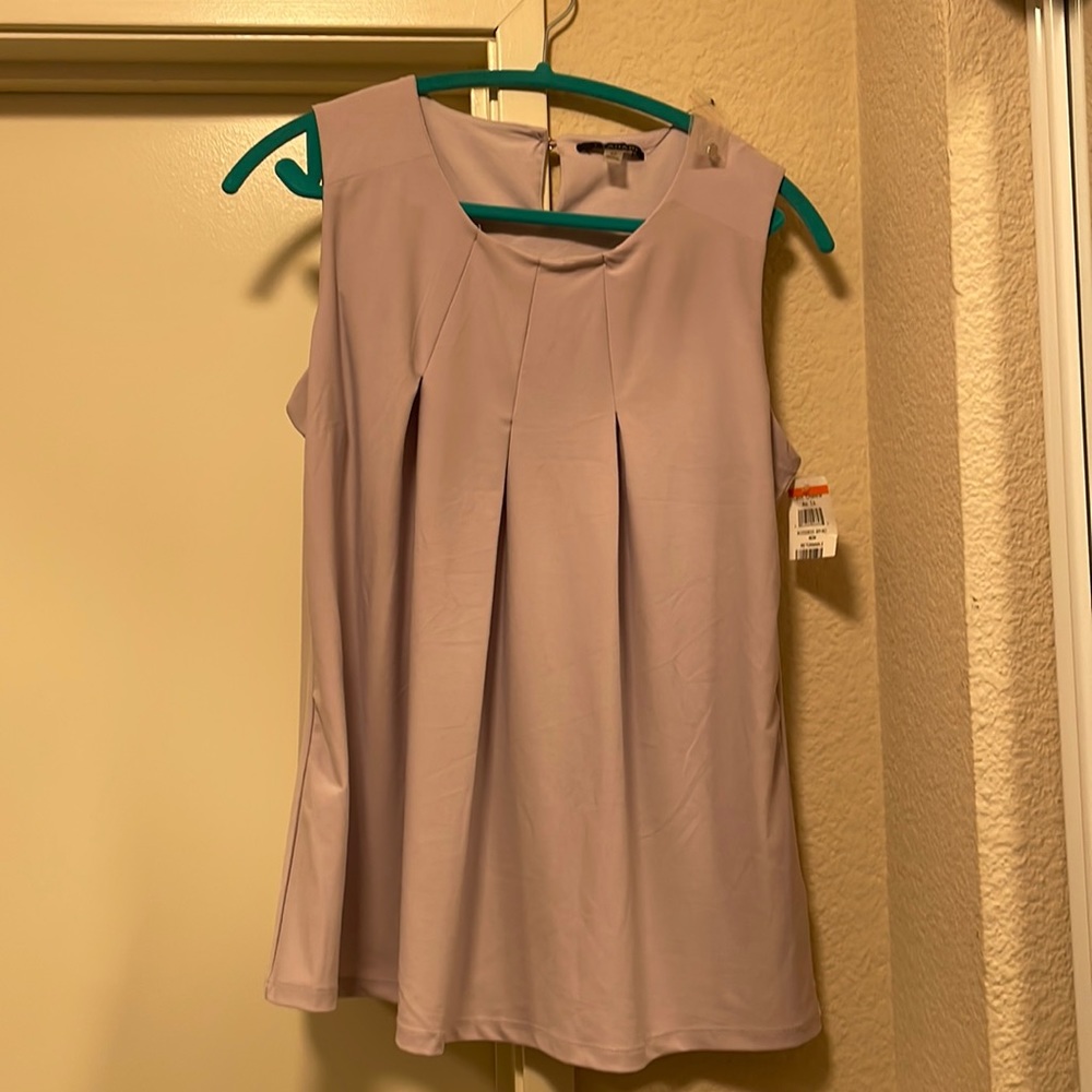 Violet Tahari pleated sleeveless blouse top - Picture 1 of 4